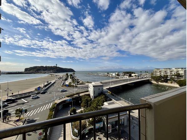 神奈川県藤沢市片瀬海岸１丁目のマンション