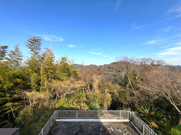 神奈川県三浦郡葉山町一色の中古戸建