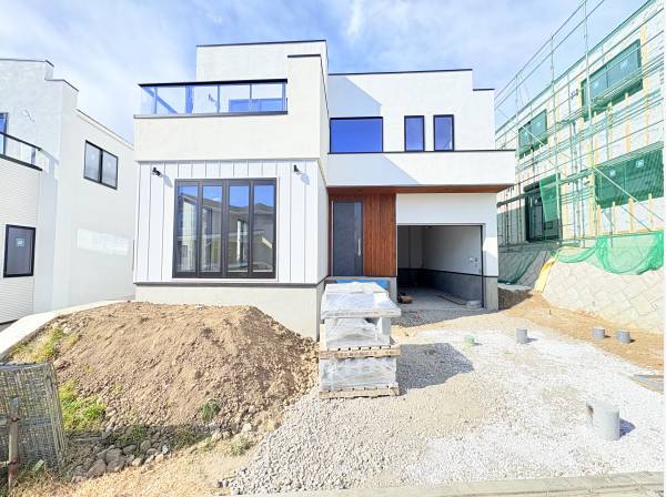 神奈川県横須賀市佐島の丘２丁目の新築戸建