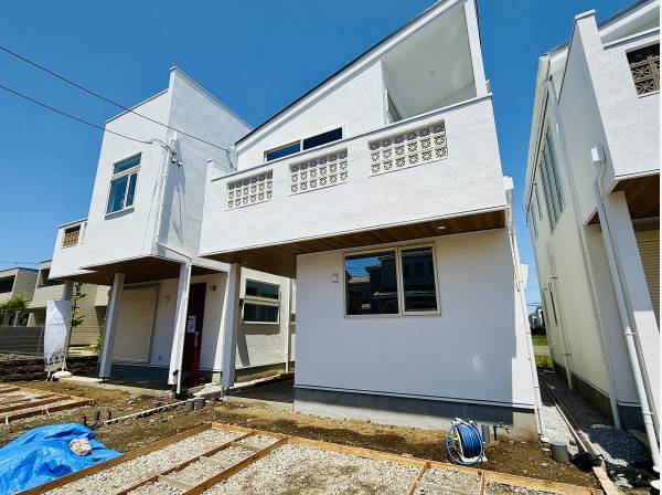 神奈川県藤沢市本鵠沼４丁目の新築戸建