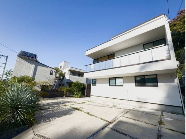 神奈川県鎌倉市材木座６丁目の中古戸建