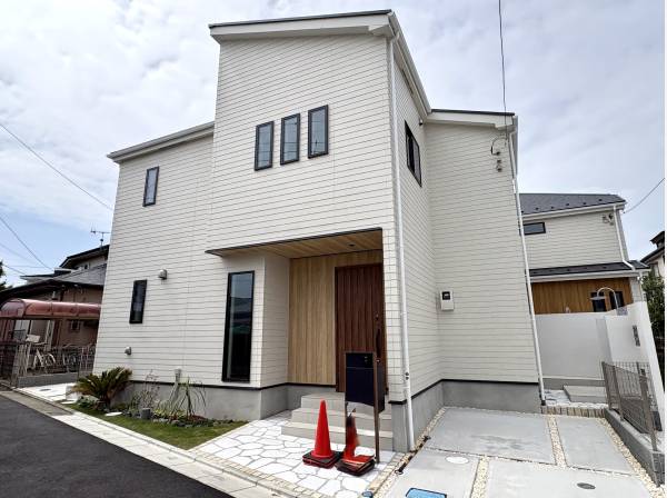神奈川県藤沢市辻堂６丁目の新築戸建