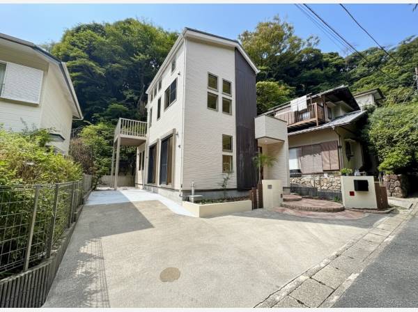 神奈川県鎌倉市西御門１丁目の中古戸建