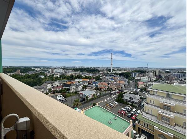 神奈川県藤沢市稲荷１丁目のマンション