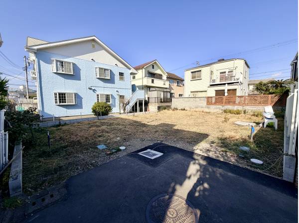 光が差し込みやすい立地です