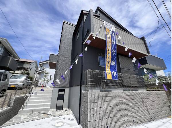 神奈川県藤沢市辻堂太平台２丁目の新築戸建