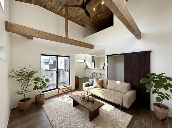 神奈川県茅ヶ崎市小和田１丁目の新築戸建