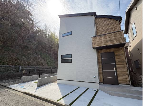 神奈川県逗子市池子２丁目の新築戸建
