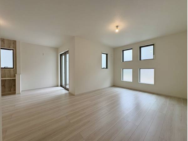 神奈川県茅ヶ崎市南湖５丁目の新築戸建