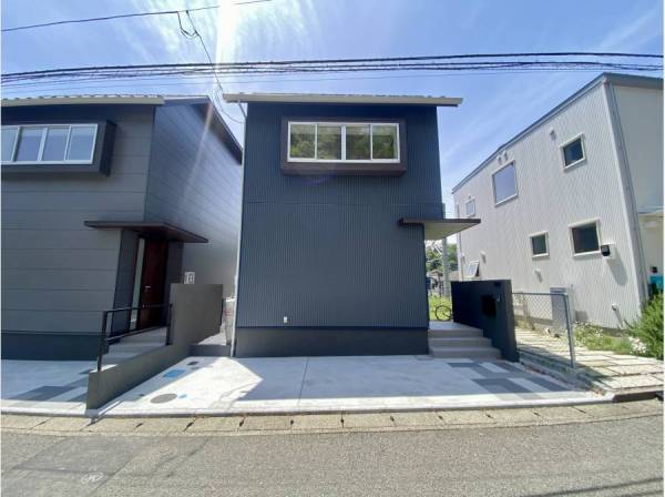 神奈川県鎌倉市大町５丁目の新築戸建