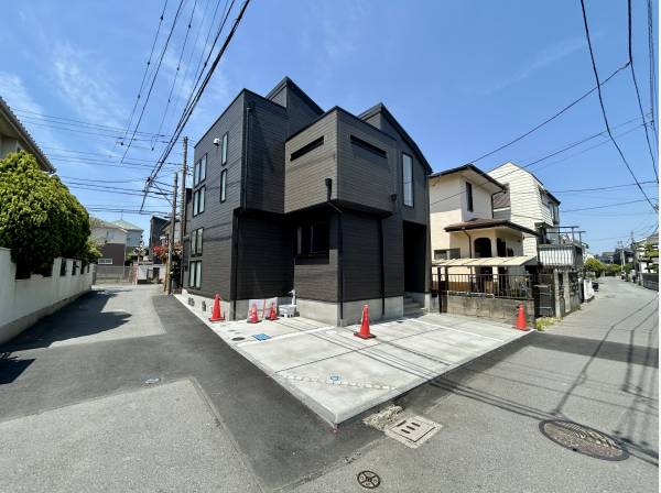 神奈川県茅ヶ崎市中海岸４丁目の新築戸建