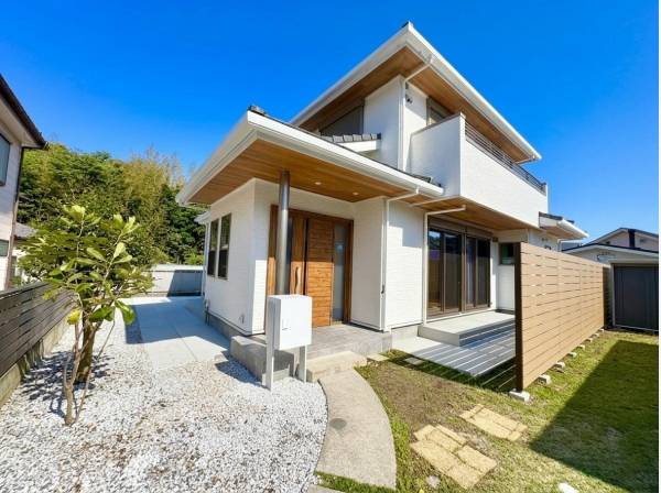 神奈川県三浦郡葉山町一色の中古戸建