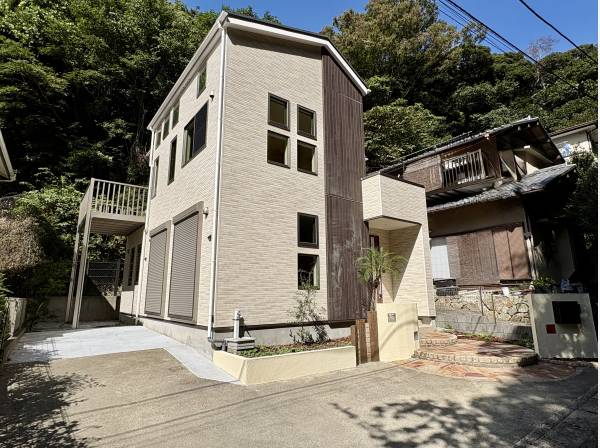 神奈川県鎌倉市西御門１丁目の中古戸建