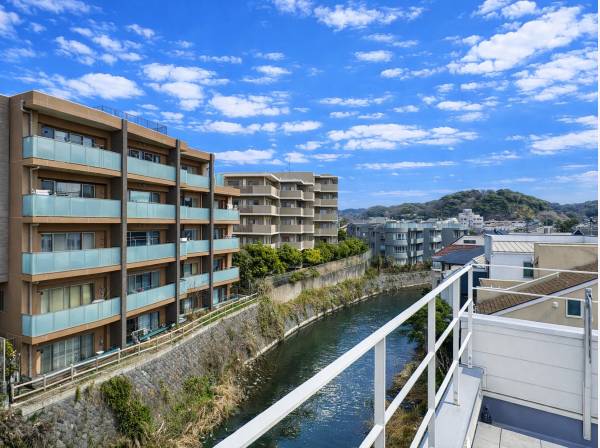 神奈川県鎌倉市材木座１丁目の新築戸建