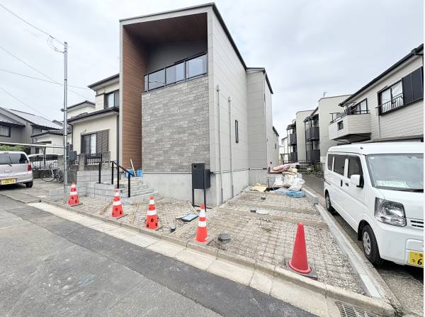 神奈川県藤沢市高倉の新築戸建