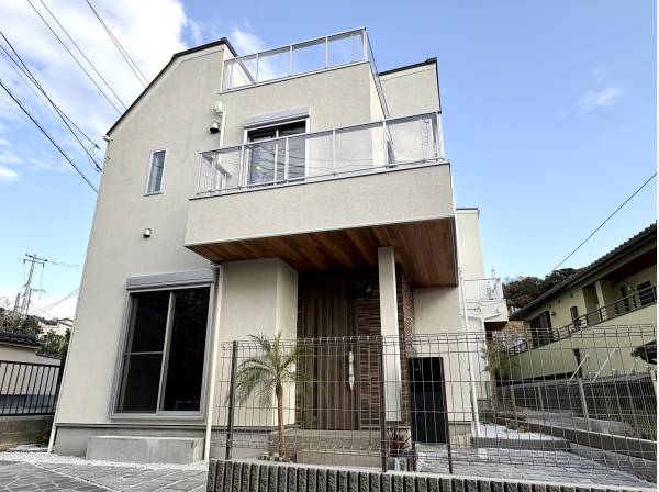 神奈川県鎌倉市腰越２丁目の新築戸建