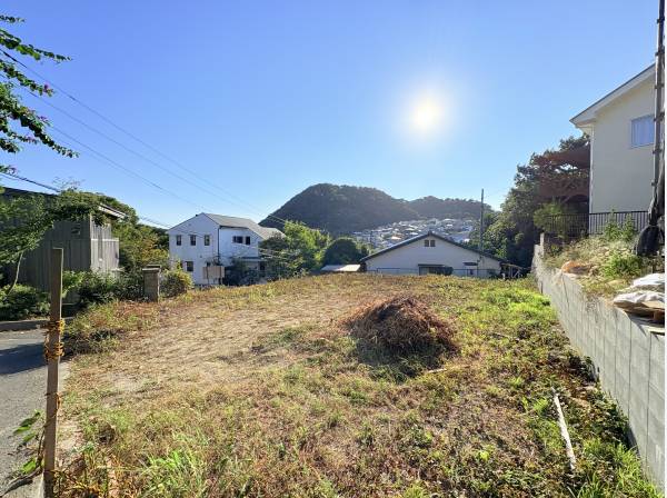 神奈川県三浦郡葉山町一色の土地