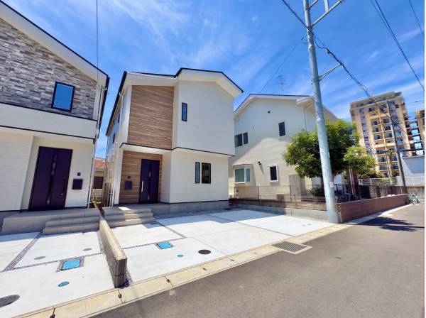 神奈川県藤沢市本藤沢２丁目の新築戸建