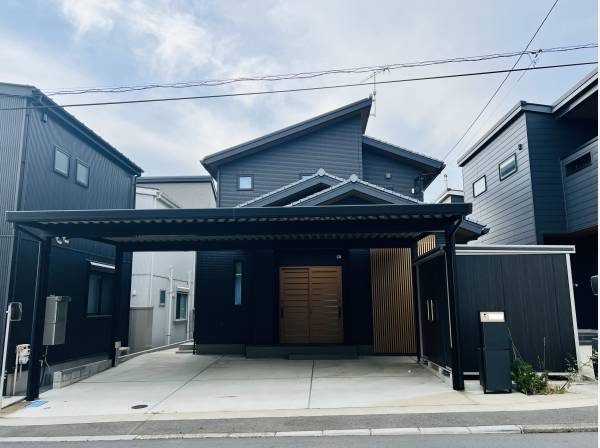 一条工務店施工のこだわりの注文住宅