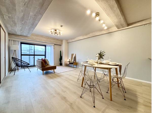 神奈川県藤沢市辻堂新町３丁目のマンション