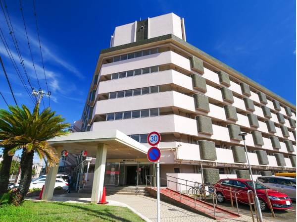 神奈川県藤沢市鵠沼海岸２丁目のマンション