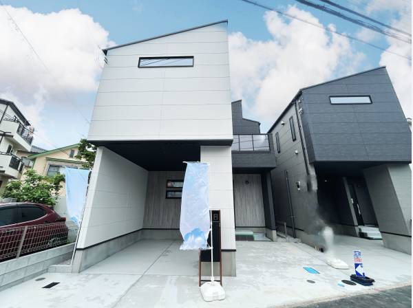 神奈川県藤沢市本藤沢２丁目の新築戸建
