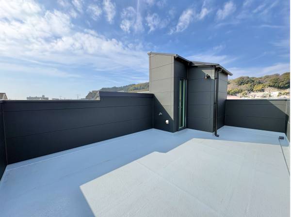 神奈川県逗子市新宿３丁目の新築戸建