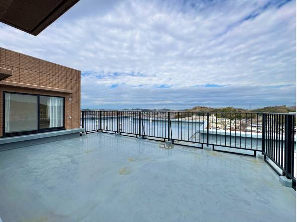 神奈川県鎌倉市笛田３丁目のマンション