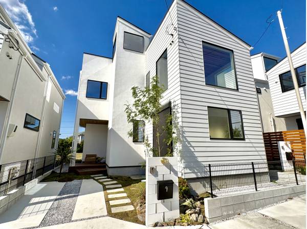 神奈川県藤沢市本鵠沼５丁目の新築戸建