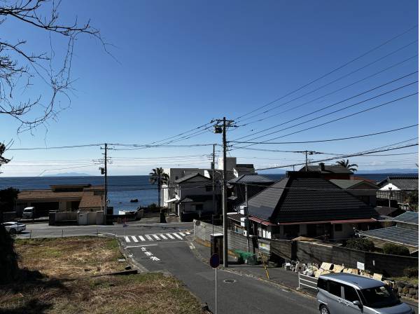 宅地から十分に海が見えます＾＾