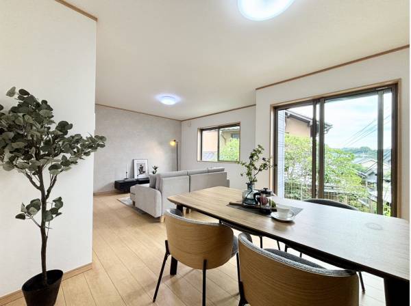 神奈川県鎌倉市梶原２丁目の中古戸建
