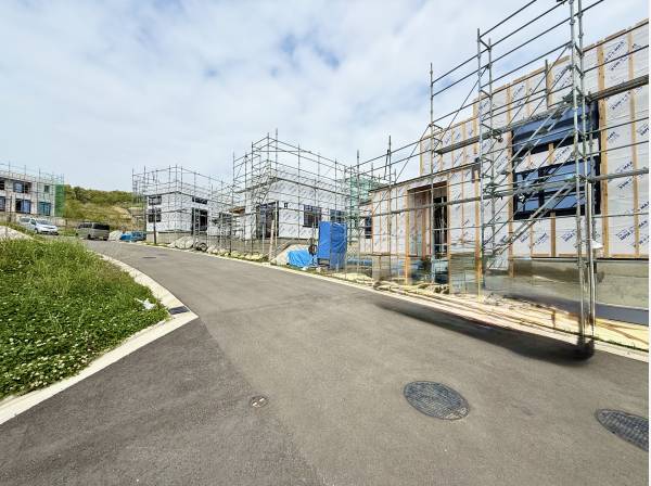 神奈川県横須賀市佐島の丘２丁目の新築戸建