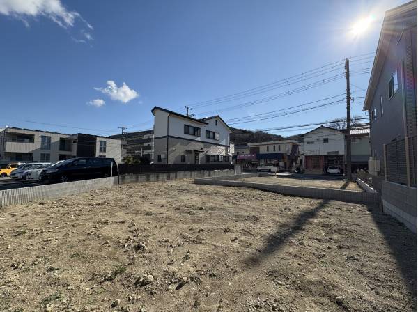 神奈川県逗子市桜山４丁目の土地