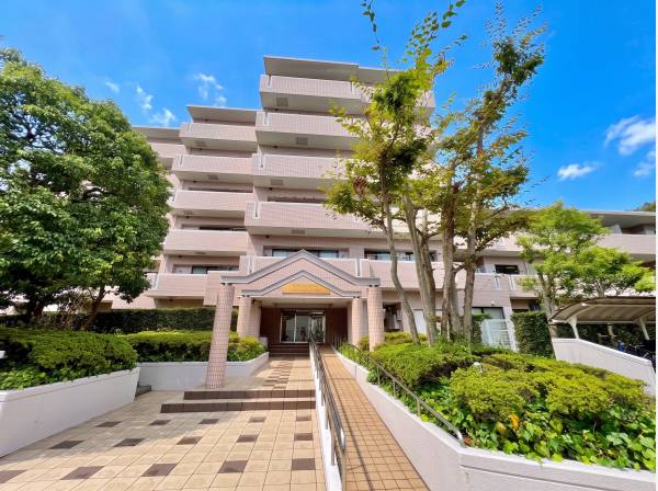 神奈川県三浦郡葉山町長柄のマンション