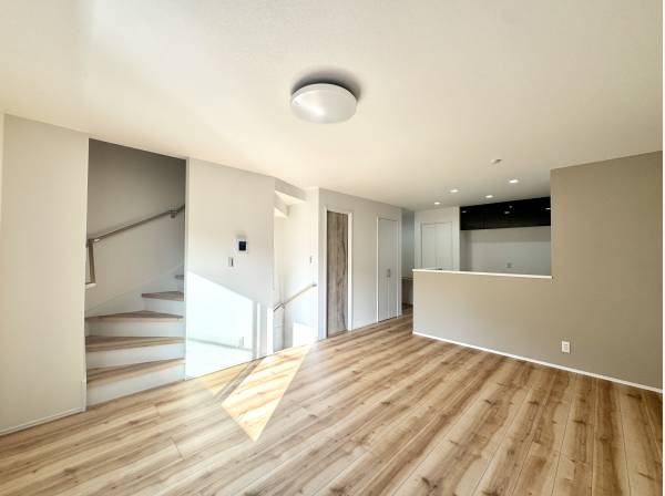 神奈川県逗子市久木９丁目の新築戸建