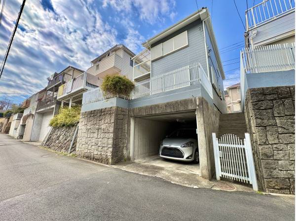 神奈川県藤沢市片瀬２丁目の中古戸建