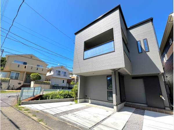 神奈川県鎌倉市津西１丁目の新築戸建