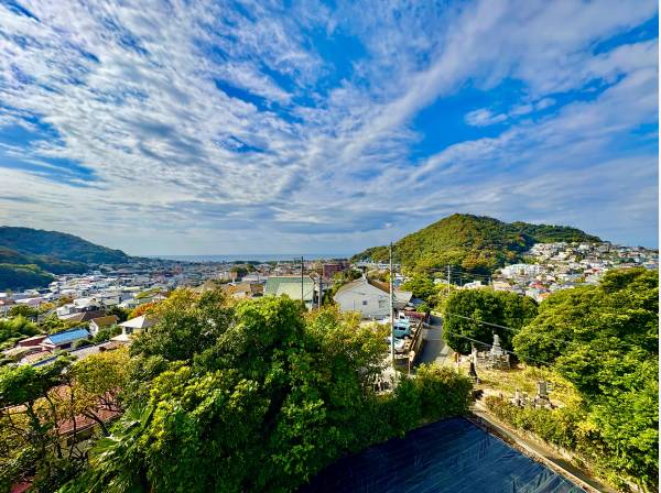 神奈川県三浦郡葉山町一色の土地