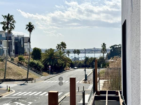 神奈川県横須賀市佐島の丘２丁目の新築戸建