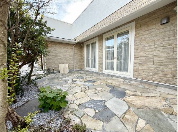 神奈川県中郡大磯町高麗２丁目の中古戸建