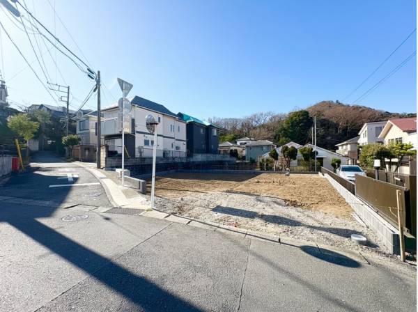 神奈川県三浦郡葉山町一色の土地