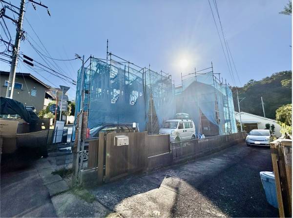 神奈川県三浦郡葉山町一色の新築戸建