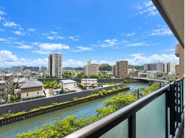 神奈川県藤沢市南藤沢のマンション