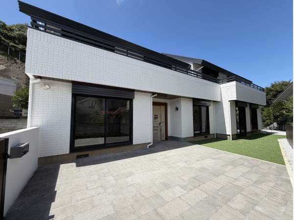 神奈川県三浦郡葉山町長柄の中古戸建