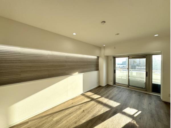 神奈川県藤沢市片瀬海岸１丁目のマンション