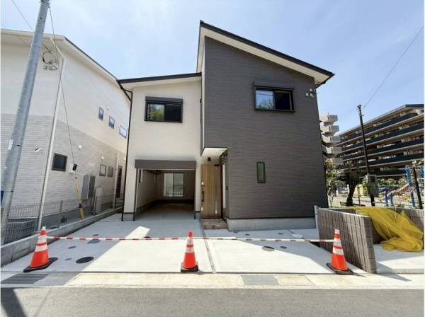 神奈川県鎌倉市岩瀬１丁目の新築戸建