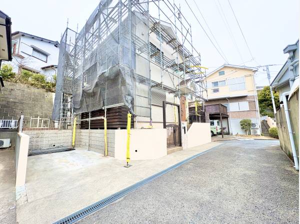 神奈川県藤沢市鵠沼藤が谷２丁目の中古戸建