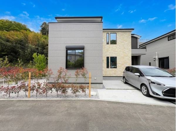 神奈川県鎌倉市梶原３丁目の新築戸建