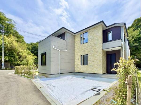 神奈川県鎌倉市梶原３丁目の新築戸建