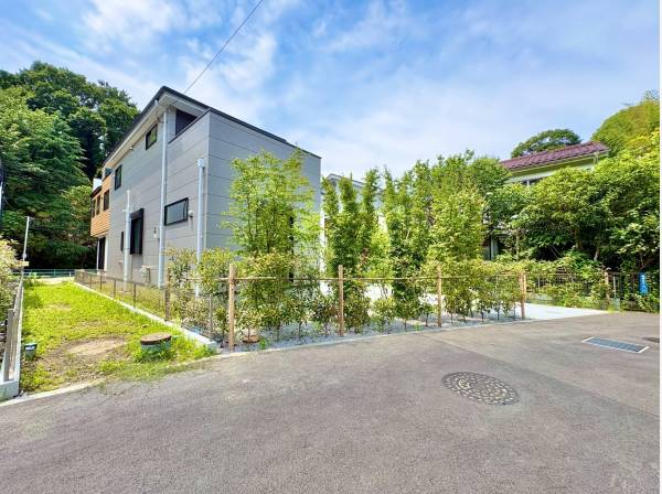 神奈川県鎌倉市梶原３丁目の新築戸建